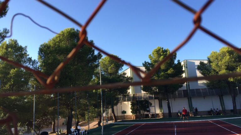 Guía de Canchas de Tenis en Quintanar de la Orden